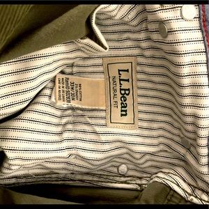 Classic L.L. Bean natural fit corduroy pants. Olive color. Worn once.